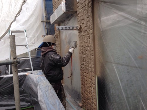 外壁塗装１層目⑵