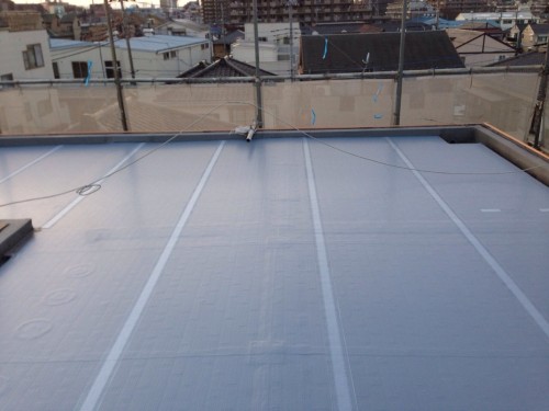 屋上時価約シート貼り⑵