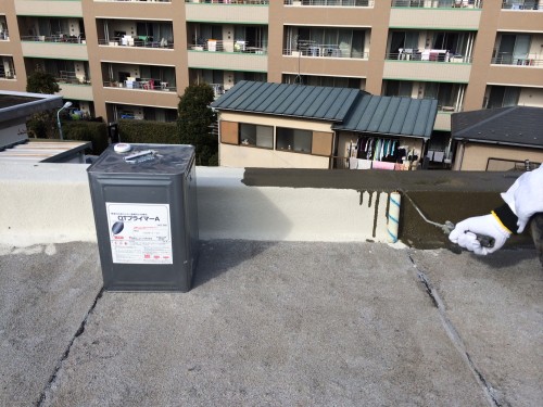 立上りプライマー塗布