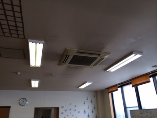 足立区西新井雨漏り⑴