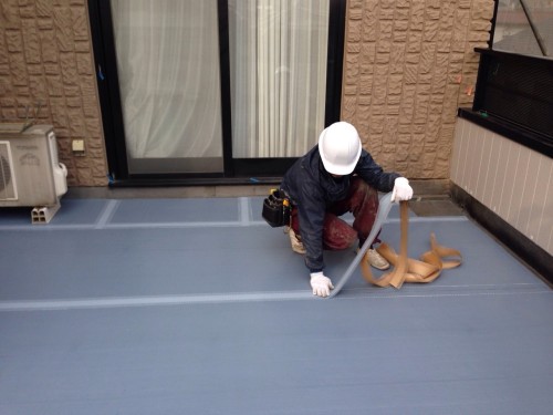 ３階ルーフジョイントテープ貼り