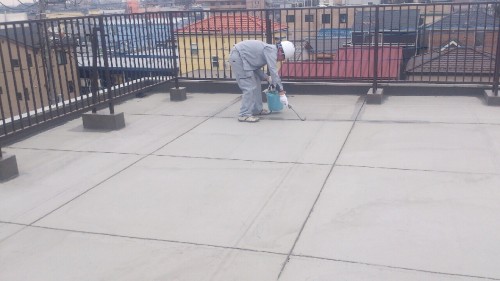 目地プライマー塗布