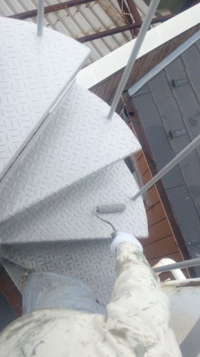 階段ペンキ2回目