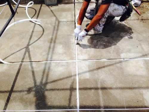 シール打ち替え