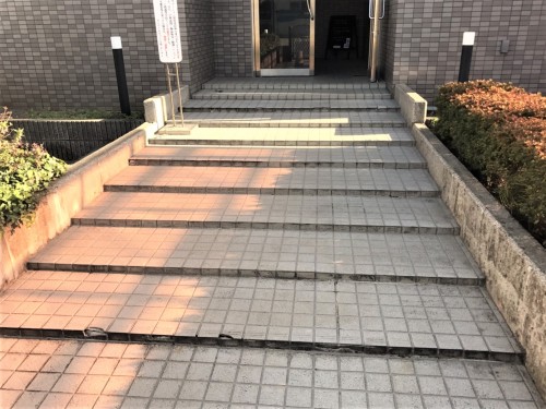 %e3%80%90pt%e3%80%91%e3%82%a8%e3%83%b3%e3%83%88%e3%83%a9%e3%83%b3%e3%82%b9%e5%ba%8a%e3%82%bf%e3%82%a4%e3%83%ab%e5%bc%b5%e6%9b%bf%e3%81%88_161221_0013