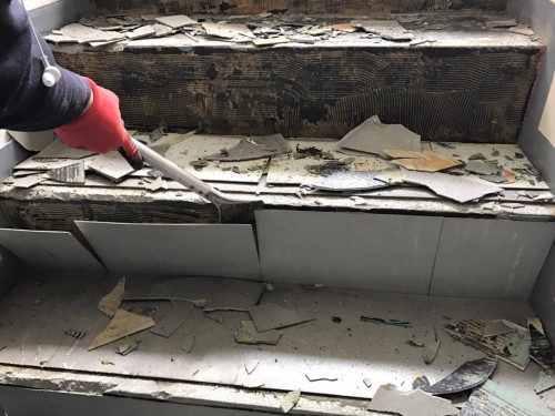 %e9%9d%92%e6%99%83%e3%83%93%e3%83%ab_170110_0005