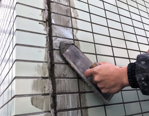 タイル剥落修理６(株)鈴木工業