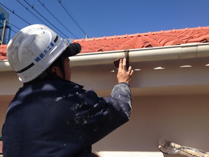 埼玉県草加市の木造住宅｜屋根の塗装工事の施工事例