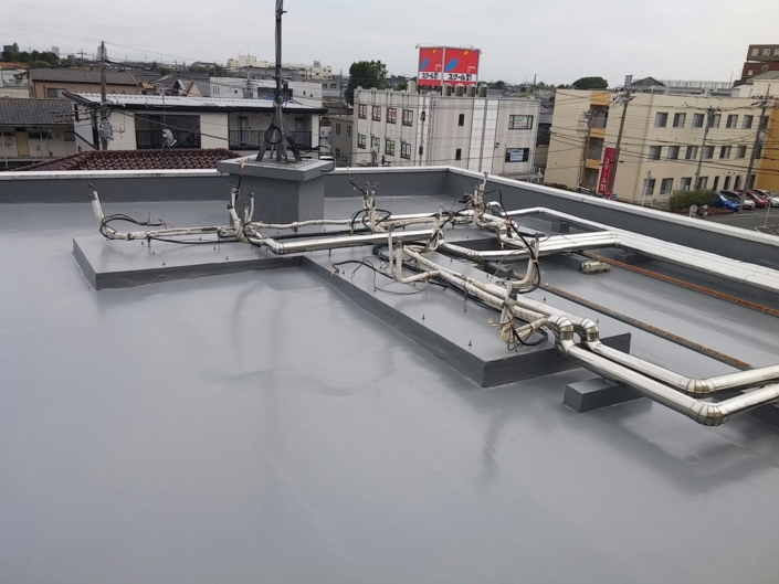 埼玉県越谷市千間台の鉄骨マンション｜屋上の防水工事の施工事例