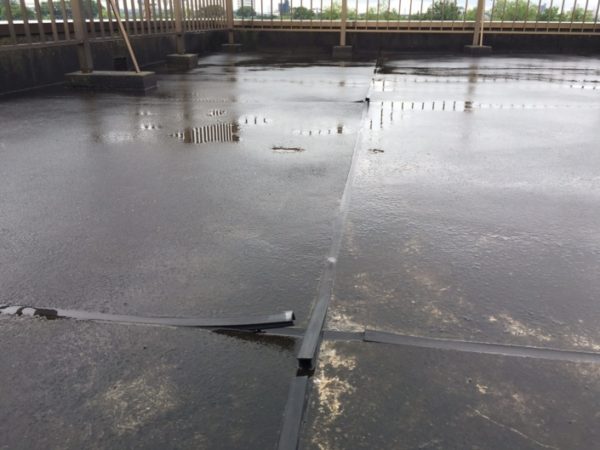 埼玉県三郷市高州の鉄骨の一般住宅｜屋上・ベランダの雨漏り修理 施工事例