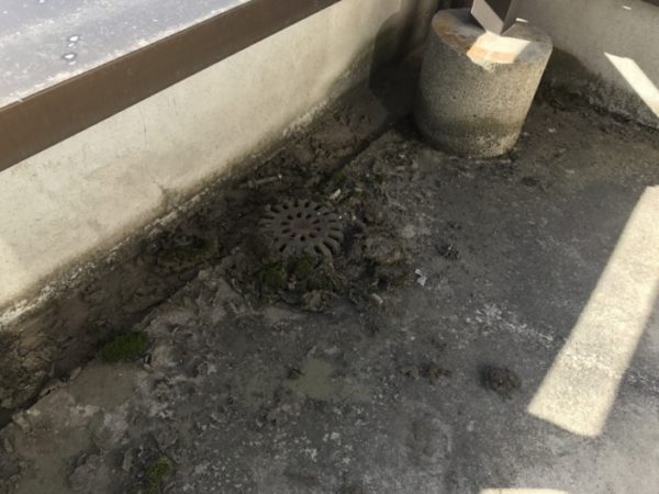 雨漏りが発生してるベランダの防水工事（通気緩衝工法）｜さいたま市浦和区の戸建住宅にて雨漏り修理