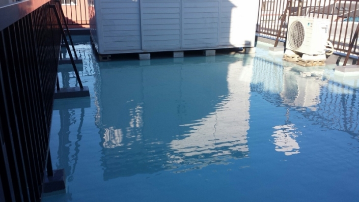 防水層の劣化による屋上防水工事(通気緩衝工法)|東京都葛飾区のA様邸にて雨漏り修理