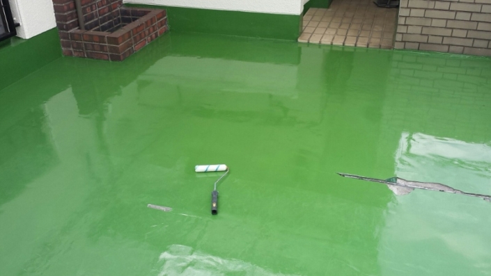 防水シート劣化による屋上の雨漏り修理(通気緩衝工法)|茨城県桜川市のT様邸にて防水工事