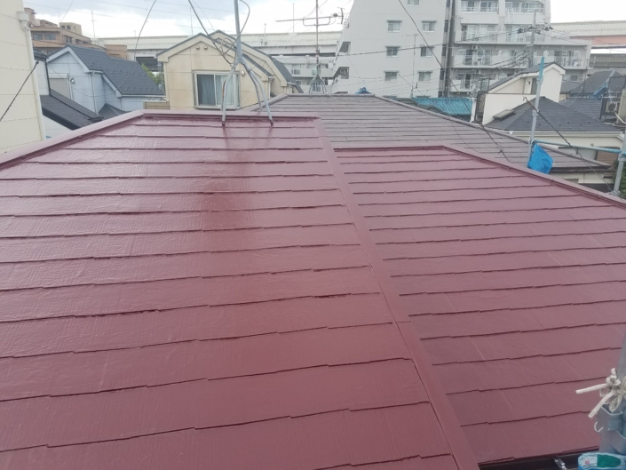 屋根の経年劣化による雨漏り修理と外装リフォーム｜東京都足立区綾瀬のN様邸