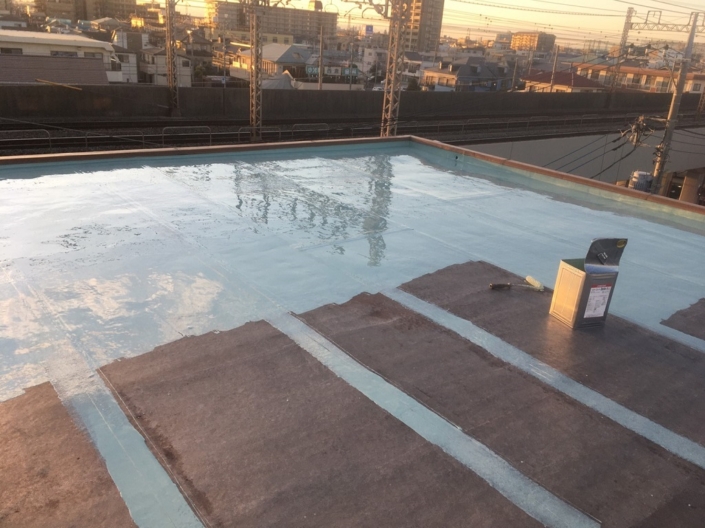 ウレタン樹脂1層目の塗装