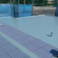 屋上防水に伴う1層目のウレタン塗装｜茨城県守谷市のM様邸にて防水工事中