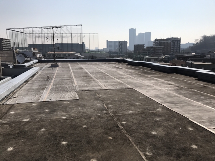 既存防水層の撤去