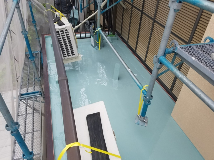 ウレタン防水層の塗布
