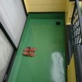 ベランダの防水工事（トップコート塗布）｜埼玉県越谷市のK様邸にて雨漏り補修中